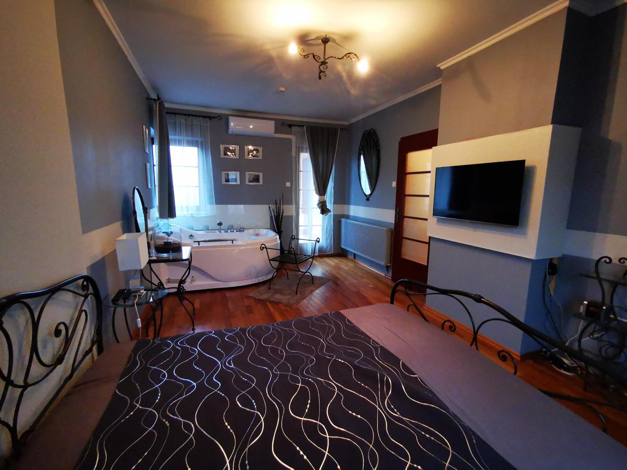 Luxury Basement In The Surrounding Of Budapest Apartment Mogyorod Luaran gambar